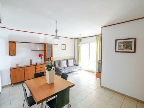 Apartment Res Mediterraneo-6