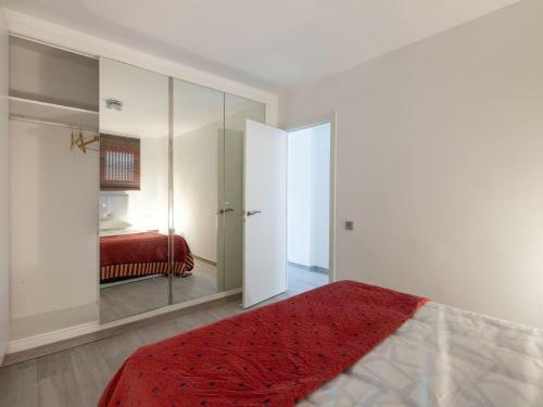 Wavehouse Freedom Blue - First Line Apartment