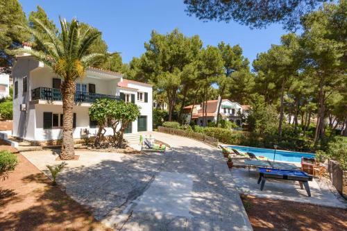 Villa Alessandra By Villa Plus