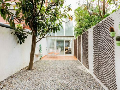 Waterfront Apartment In Playa de Aro With Patio