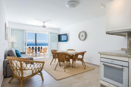 Apartamento Modern, Cozy And Peaceful Oceanfront Oasis