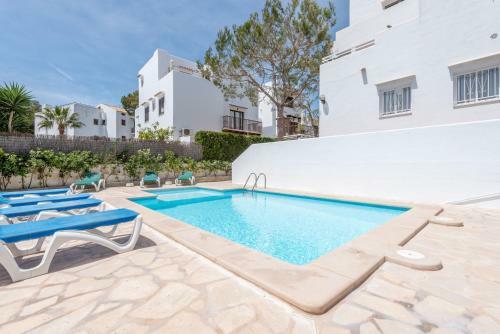 Apartamentos Karin 1�c