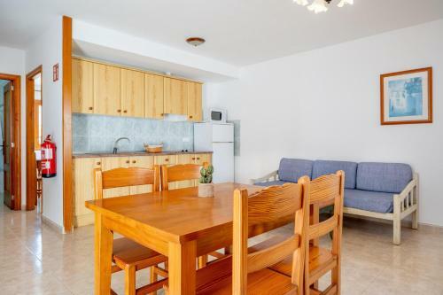 Apartamentos Karin 1�c