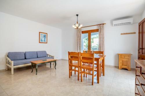 Apartamentos Karin 1�c