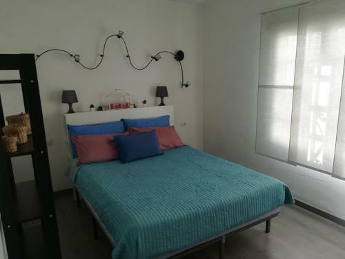 Sunny Corner Apartment