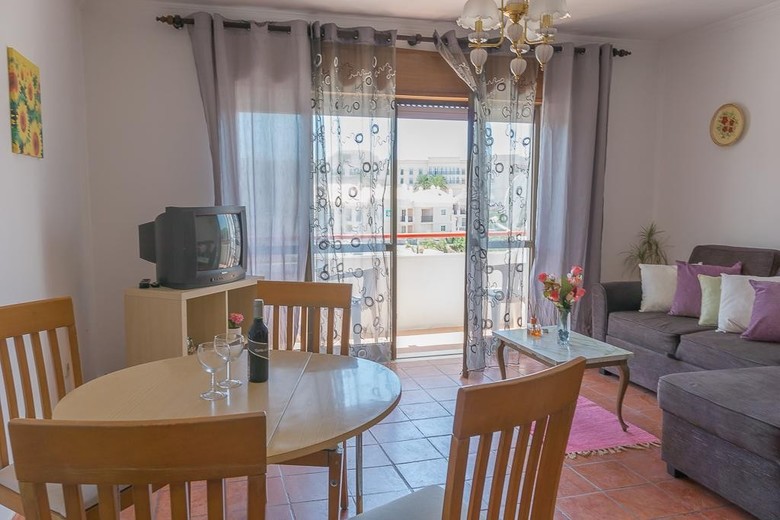 Bravo Apartment