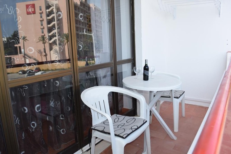 Bravo Apartment