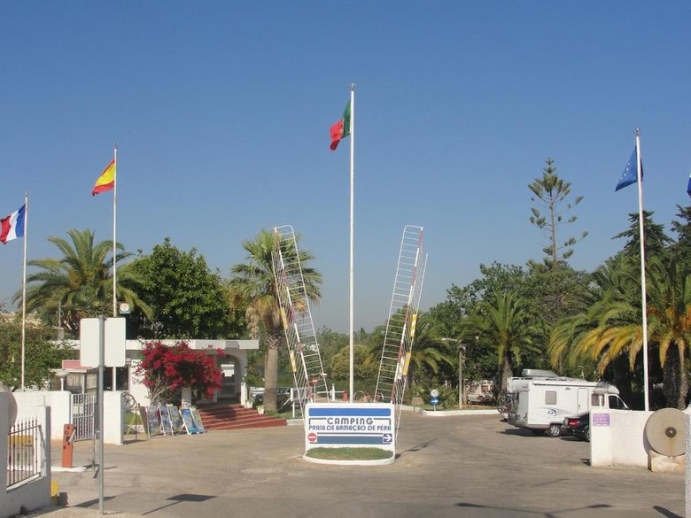 Parque De Campismo De Arma��o De P�ra