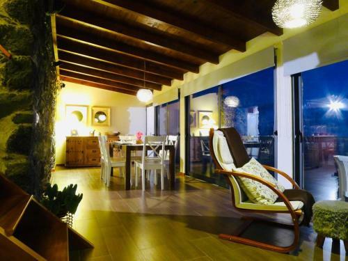 Atlantis Country House