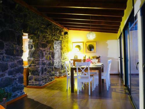 Atlantis Country House