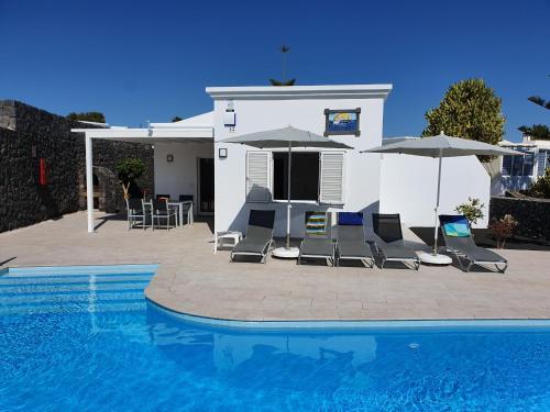 2 Bedroom Villas Cassandra And Katrina With Private Heated Pools.