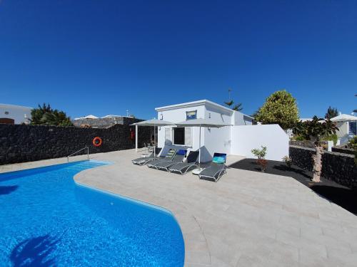 2 Bedroom Villas Cassandra And Katrina With Private Heated Pools.