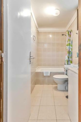 Apartamento Con Piscina, Cerca de Playa En Tenerife Sur