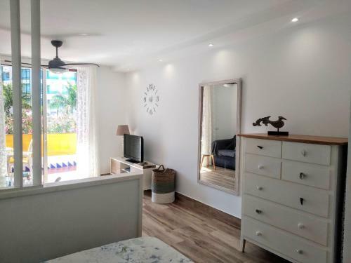 Apartamento Parque Santiago III - Cozy New Studio