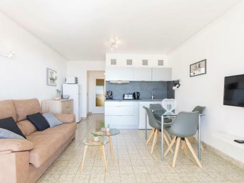 Apartment Canig�