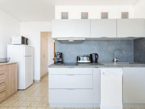 Apartment Canig�