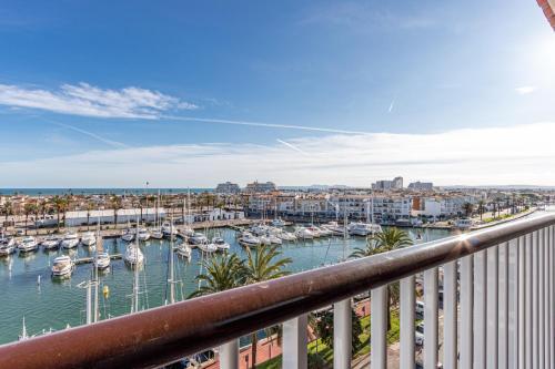 Apart-rent Duplex Port Grec 5�