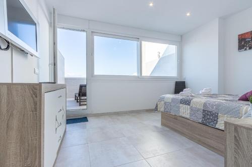 Apart-rent Duplex Port Grec 5�