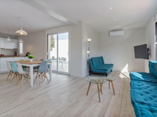 Holiday Home Sangha