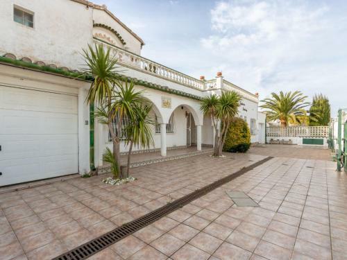 Holiday Home Residencia Mar�tima