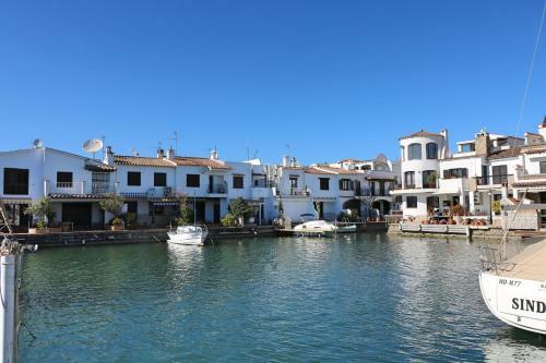 Peni 168 Empuriabrava