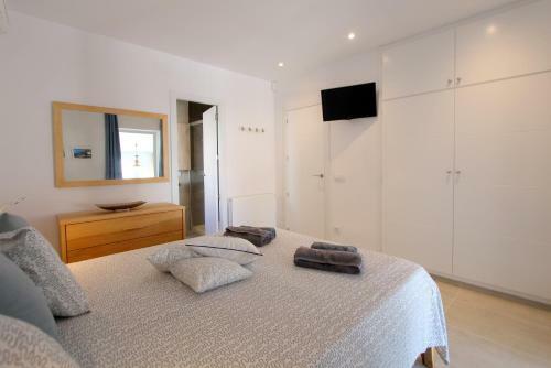 Villa Leon Inmo Cap Ras 52 B - 10170