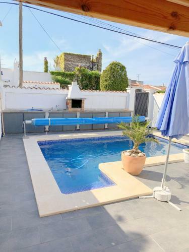 P189b Casa Con Piscina Privada