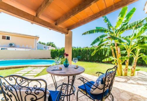 Sa Coma Holiday Home Sleeps 6 With Pool
