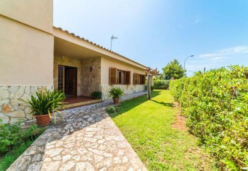 Sa Coma Holiday Home Sleeps 6 With Pool