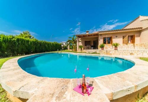 Sa Coma Holiday Home Sleeps 6 With Pool
