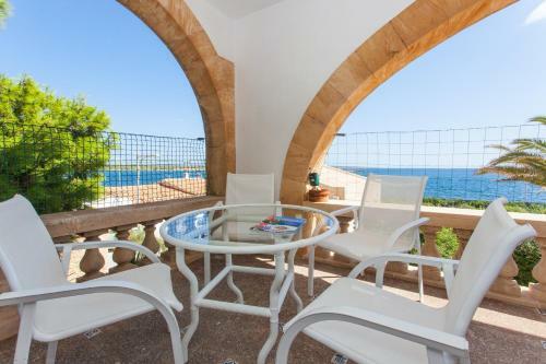 Villa Cabrera 12 Pax