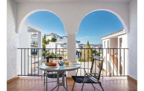 Apartamentos Nice Home In Pego W/ Wifi And 2 Bedrooms
