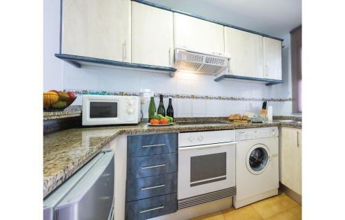 Apartamentos Nice Home In Pego W/ Wifi And 2 Bedrooms
