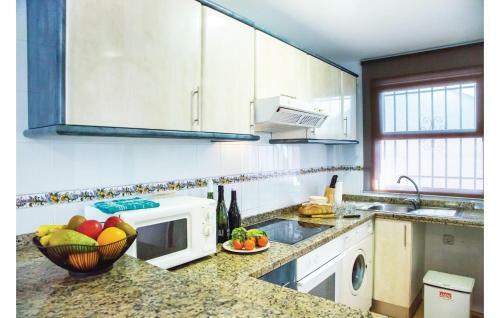 Apartamentos Nice Home In Pego W/ Wifi And 2 Bedrooms