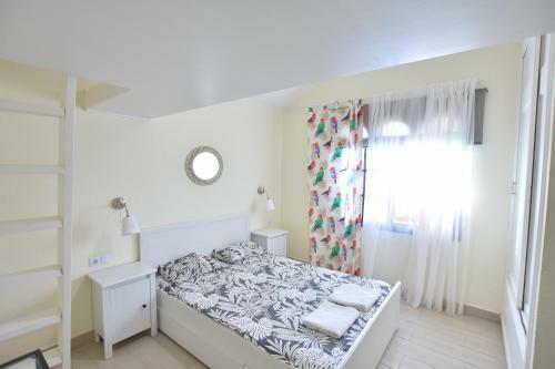 Fuerte Holiday Pool View Premium Apartment
