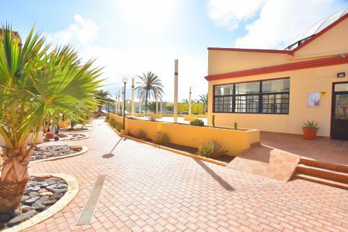 Fuerte Holiday Pool View Premium Apartment