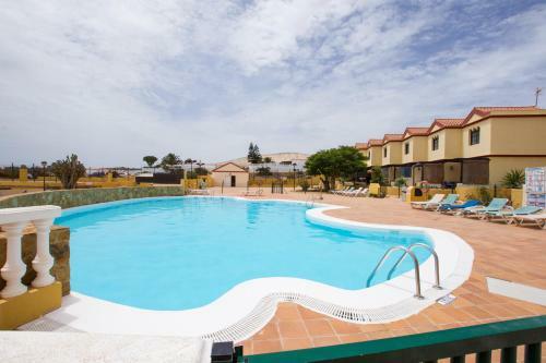 Fuerte Holiday Pool View Premium Apartment