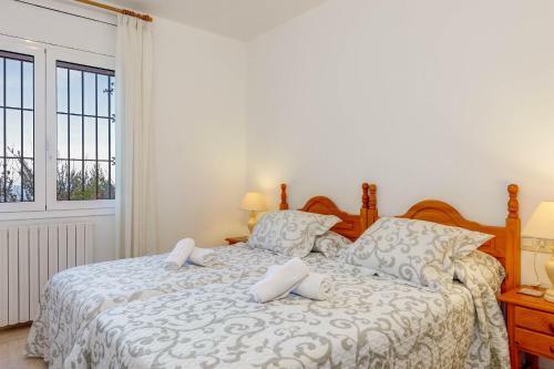 Aiguablava Villa Sleeps 6 With Pool