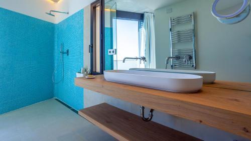 Aiguablava Holiday Home Sleeps 11 With Pool And Air Con