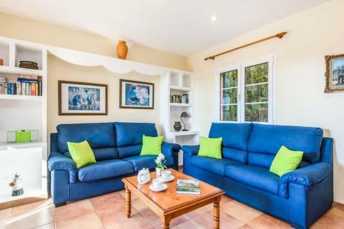 Cala Galdana Villa Sleeps 6 With Pool Air Con And Wifi