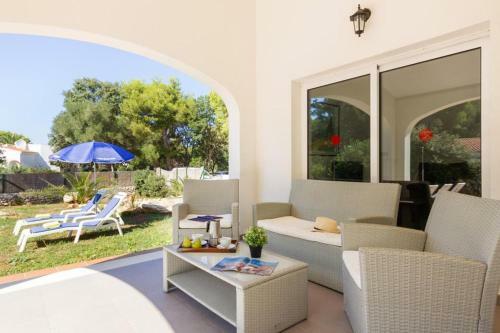 Cala Galdana Villa Sleeps 8 With Pool Air Con And Wifi