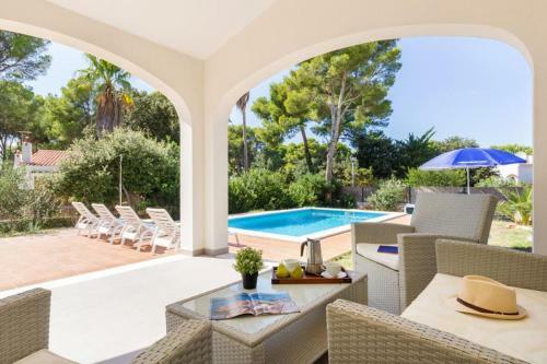 Cala Galdana Villa Sleeps 8 With Pool Air Con And Wifi