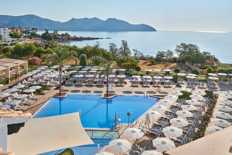 Hotel Hipotels Cala Bona Club