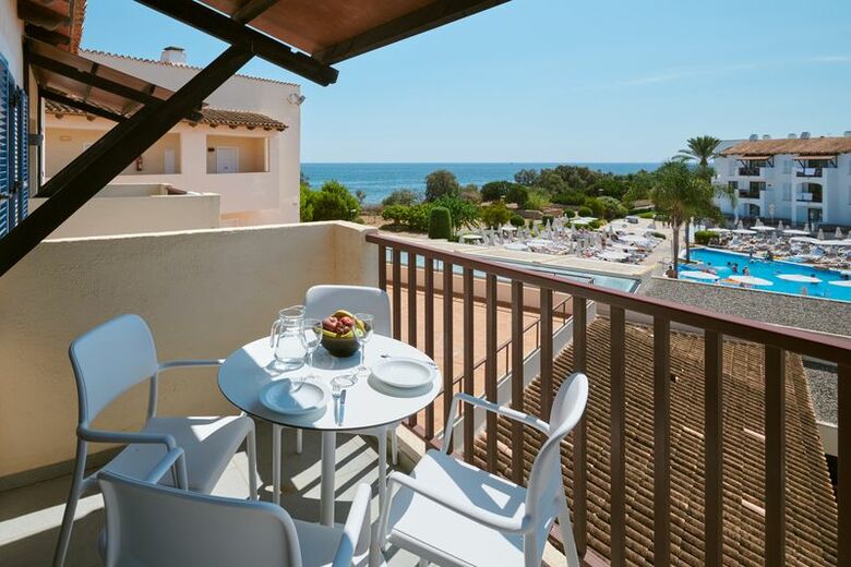 Hotel Hipotels Cala Bona Club