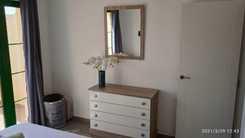 Inviting 1-bed Apartment On Castillo Mar
