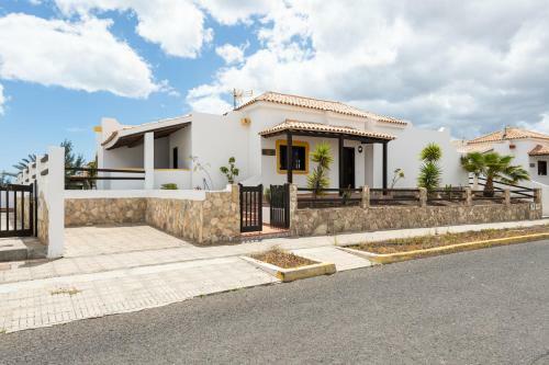 Villa Lobos Con Piscina Privada Y Jacuzzi