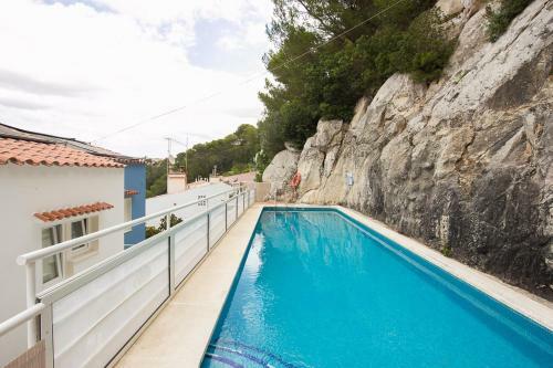 Cala Galdana Apartments