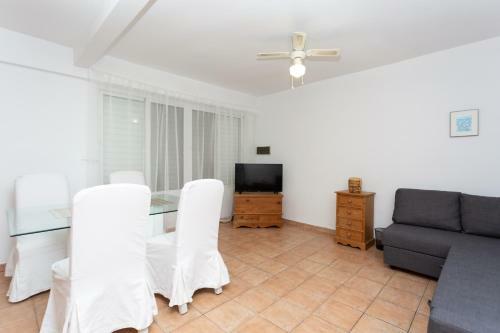 Lets In The Sun La Cala Beachside Townhouse
