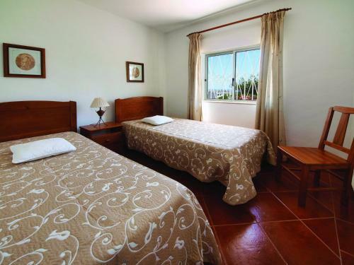 Seaview Apartments