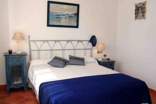Coma-ruga Villa Sleeps 8 Pool